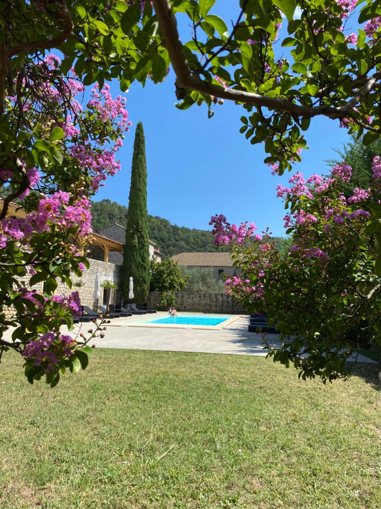 Bed and Breakfast Domaine Les Buis Saint-Fortunat-sur-Eyrieux Zewnętrze zdjęcie